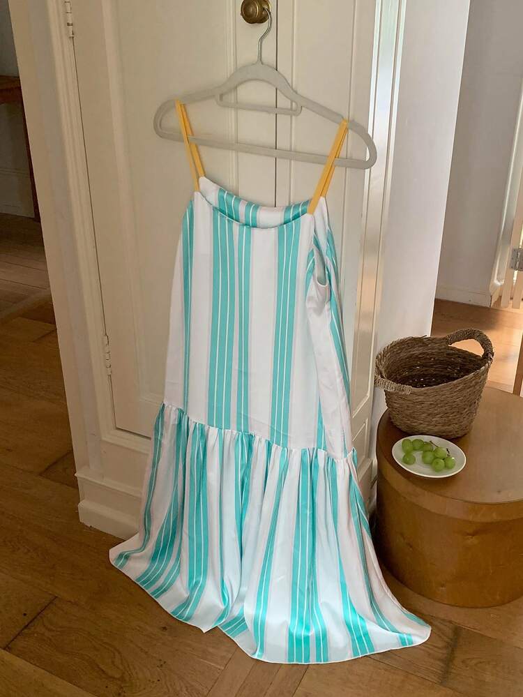 Women's Contrast Stripe Minimalist Camisole Nightgown