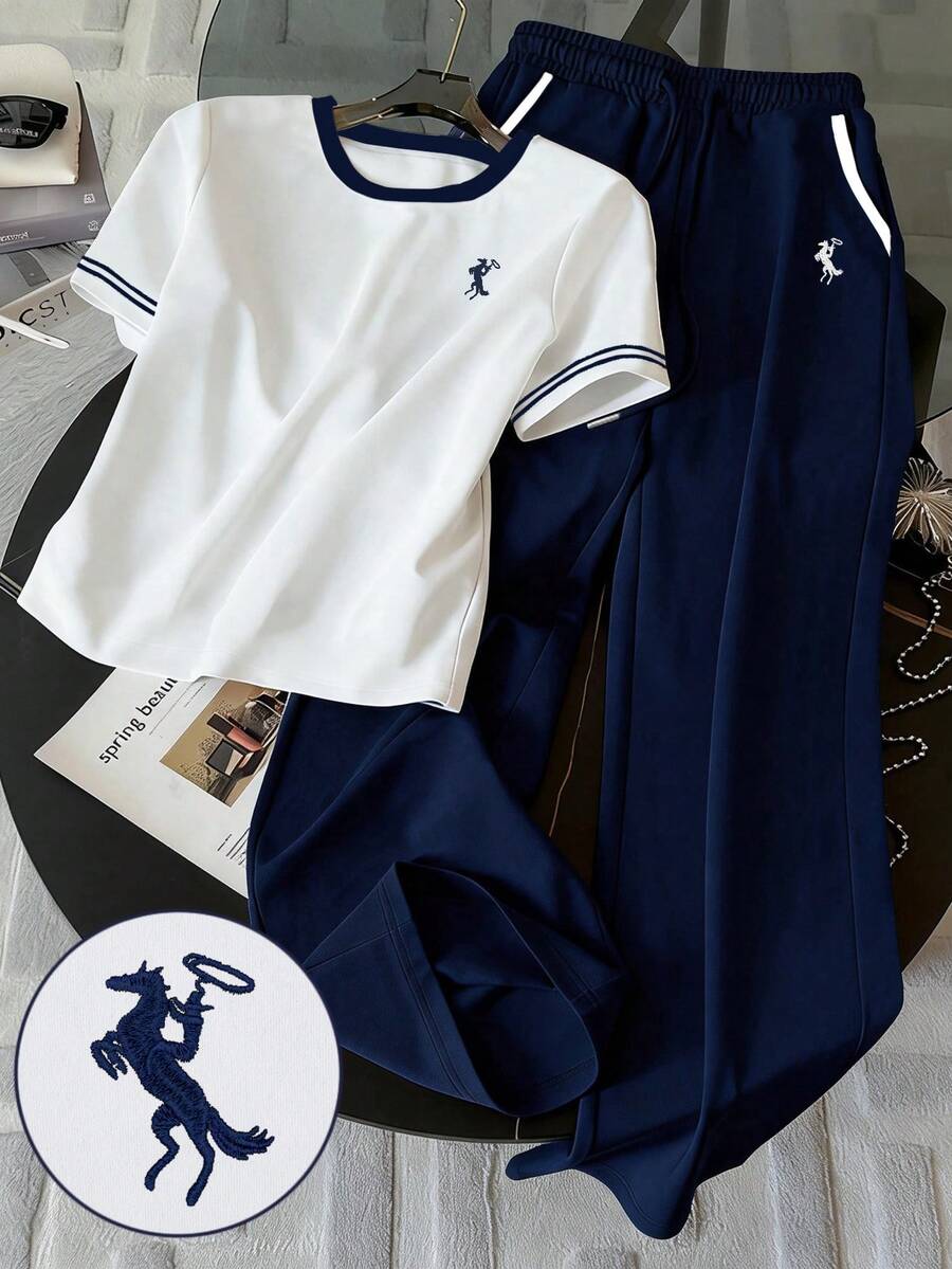 Resyla Embroidered Minimalist Women's Round Neck Short Sleeve Top + Pants Set, Gift For Friends - Navy Blue - View 1