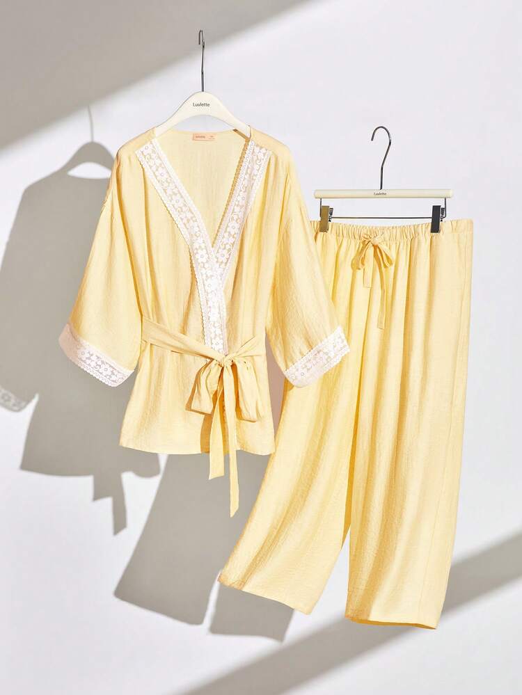 Versatile Minimalist White Plus Size Linen Set