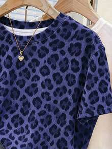 Resyla Kaos Wanita Lengan Pendek Leher Bulat Kasual Motif Digital Leopard, Hadiah untuk Teman - MultiWarna - View 3