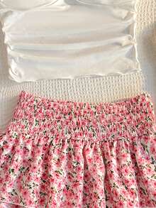 SHEIN Kỳ nghỉ hè dành cho thiếu nữ, thích hợp cho lễ hội, du lịch biển, du thuyền. Áo thun cổ vuông xoắn phía trước ôm sát, bộ chân váy xòe chữ A xếp lớp, bộ chân váy hoa nhí cho buổi hẹn hò, kỳ nghỉ biển. - Hồng - Xem 4