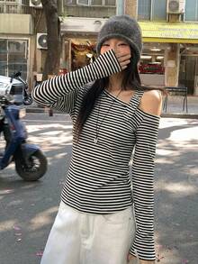 DAZY 女士休闲条纹长袖T恤，宽松版型，独特设计，春秋季款 - 黑與白 - 查看 5