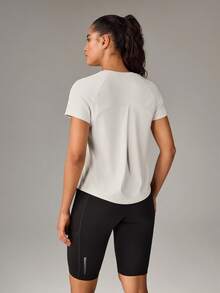 OutZeal SunProof UPF50+ Cooling Sun Protection Tee Women Loose Fit - White - View 7