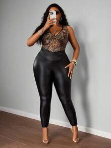 SHEIN PETITE CURVE Quần legging nữ cỡ lớn/dáng nhỏ màu đen, chất liệu da PU, kiểu dáng thời trang thường ngày, cạp chun bất đối xứng, chất liệu co giãn cao cấp, thích hợp cho hoạt động thể thao thường ngày. Cạp cao giúp bạn trông thon gọn và dài chân hơn, phù hợp với phụ nữ dáng nhỏ. Phù hợp cho mọi mùa và mọi dịp, thích hợp cho các cô gái và phụ nữ dáng nhỏ. Quần legging mùa hè, quần dài mùa hè, trang phục mùa hè, trang phục nghỉ hè, quần dài mùa hè cho nữ, trang phục mùa xuân, quần legging, quần legging công sở, quần đen, quần thanh lịch, quần thường ngày, quần legging cạp cao giúp thon gọn cho mùa hè, quần dự tiệc thanh lịch cho nữ, quần thanh lịch cho các bữa tiệc, quần thanh lịch cho các quý cô, thích hợp cho kỳ nghỉ, trang phục nghỉ hè, trang phục du lịch mùa hè, quần legging thường ngày cho nữ. - màu đen - Xem 6