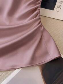 Franclia Blusa elegante da donna a collo tondo, vita aderente, maniche corte plissettate, versatile, in tinta unita color pesca chiaro - Rosa corallo - Visualizzare 6