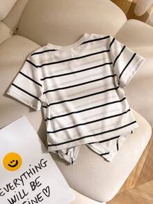 Genkimix Kids 女童（小号）白色 Polo 领 T 恤，不对称黑色条纹下摆，短袖 - 彩色 - 查看 2