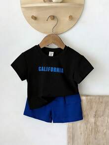 SHEIN Playful Pals 2件組 幼童男嬰休閒英文圖案T恤與鬆緊腰口袋短褲 黑色夏季城市度假穿搭 嬰兒男童服裝套裝 - 彩色 - 查看 6