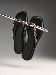 Solezae #QuietLuxury 女士虎眼石宝石装饰方头仿皮黑色人字拖凉鞋 – 优雅、精致、舒适 - 棕色 - 查看 5