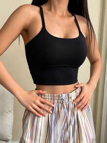 DAZY Solid Color Lightly Padded Sports Bra For Women - Black - View 4