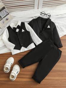 SHEIN Bộ vest 4 món cho bé trai, gồm áo sơ mi trắng dài tay với nơ đen, áo vest đen, áo khoác dài tay và quần cạp chun. Áo sơ mi trắng kết hợp với bộ vest đen tạo nên vẻ ngoài đặc biệt thanh lịch, giúp toàn bộ trang phục trông gọn gàng và thời trang, phù hợp cho các sự kiện lễ hội, dịp trang trọng, đám cưới, khách mời đám cưới, người mang nhẫn, phù rể và mùa tựu trường, chẳng hạn như đám cưới, dạ hội, lễ tốt nghiệp, áo sơ mi, quần áo cưới cho bé trai/trang phục ngày đầu tiên của mẹ/trang phục gia đình đồng bộ. - màu đen - Xem 4