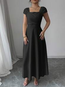 Vestido de mujer de unicolor, de cuello cuadrado, de manga corta y uso diario minimalista - Rojo Polvo Cósmico - Ver 10