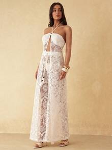 Silquee This Women's Summer Lace Long Camisole And Lace Trousers Set Features A Tassel Pendant And Sheer Design. Perfect For A Relaxed Beach Holiday Vacation Holiday, Its Elegant Boho And Understated Style Makes It An Ideal Choice For A Carefree Beach Trip. Outfit White - White - View 5