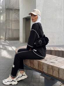 Solavon 字母贴片落肩 T 恤和开衩裤两件套 - 黑色 - 查看 2