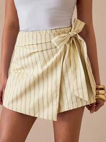 SHEIN Glamour بنطلون تنورة مع خصر غير متماثل وتويست جانبي للنساء - أصفر - مشاهدة 4
