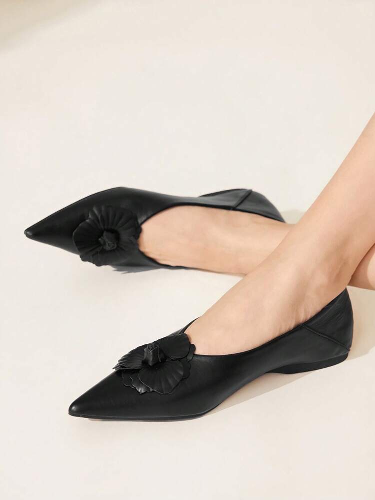 CUCCOO CHICEST Pointed Toe Low Vamp Camellia Flat Bottom Comfortable Versatile Fashionable Soft Sole Elegant Fairy Women's Shoes