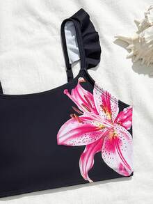 SHEIN 少女碎花比基尼套装，黑色针织面料，可调节肩带，荷叶边三角泳衣，上下装套装，时尚休闲优雅设计，适合游泳、海滩、泳池、夏季度假、假日穿着。黑色碎花比基尼泳衣，适合青少年女孩。 - 黑色 - 查看 3