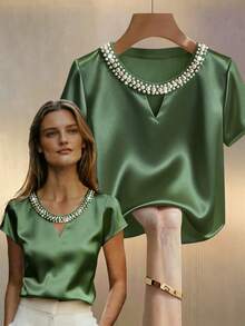 Solid Satin V-Neck Pearls Embellished Gentle & Intellectual Women Short Sleeve T-Shirt - Green - View 4