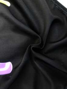 Manfinity Swimmode Quần bơi nam dáng tam giác in họa tiết, thích hợp cho kỳ nghỉ biển. - màu đen - Xem 5