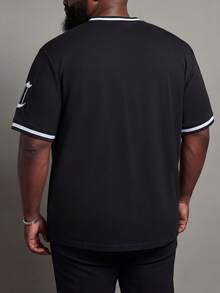 Manfinity Homme Men Plus Size Striped Trim Chicago Letter Print Short Sleeve T-Shirt, For Going Out & Back To School - Black - View 2