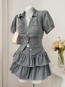 Sweetra Conjunto de 2 piezas de talla grande con camisa de manga corta a cuadros y shorts con volantes, casual y cómodo para primavera/verano - Blanco y Negro - Ver 6