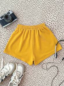 SHEIN Pantalones cortos casuales y versátiles para uso diario con estampado de letras y números y cintura con cordón para niñas preadolescentes - Amarillo - Ver 2