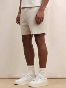 SUMWON Men's Textured Seersucker Shorts With Elastic Waistband And Side Pockets For Summer Casual Wear - Khaki - View 4