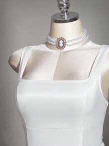 SHEIN ICON 大码女士缎面蝴蝶结系带露背连衣裙 - 白色 - 查看 4