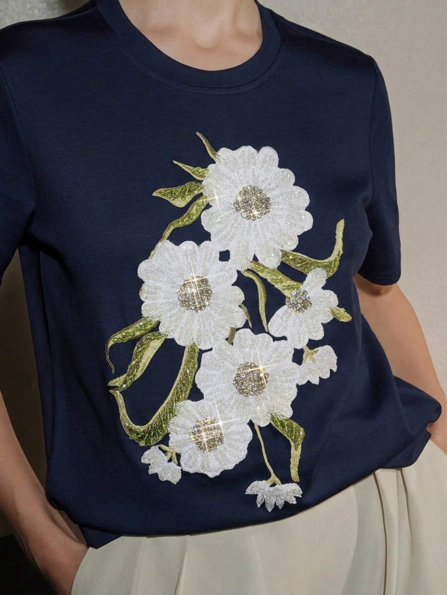 Anewsta Nueva camiseta de manga corta con cuello redondo, elegante, casual y versátil, con bordados y cuentas florales para mujeres, para primavera/verano - Azul Marino - Ver 1
