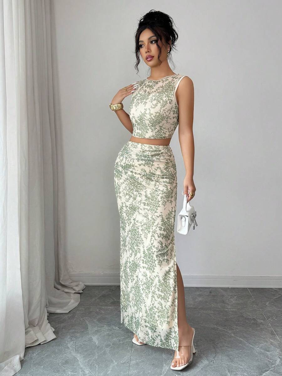 SHEIN Raffinéa Bộ đồ 2 mảnh thanh lịch dành cho nữ, gồm áo hai dây và chân váy xếp ly bằng vải lưới in họa tiết chấm bi. - màu xanh lá - Xem 1