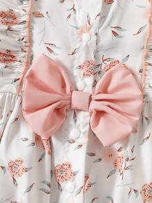 SHEIN Summer Newborn Baby Girl Apricot Round Neck Ruffle Cartoon Cherry Print Sleeveless Red Bow Dress With Red Hat Elegant And Cute Baby Girl Clothes Newborn Baby Girl Dress Baby Girl Floral Dress Baby Girl Outfit Photoshoot Outfit For Baby - Apricot - View 4
