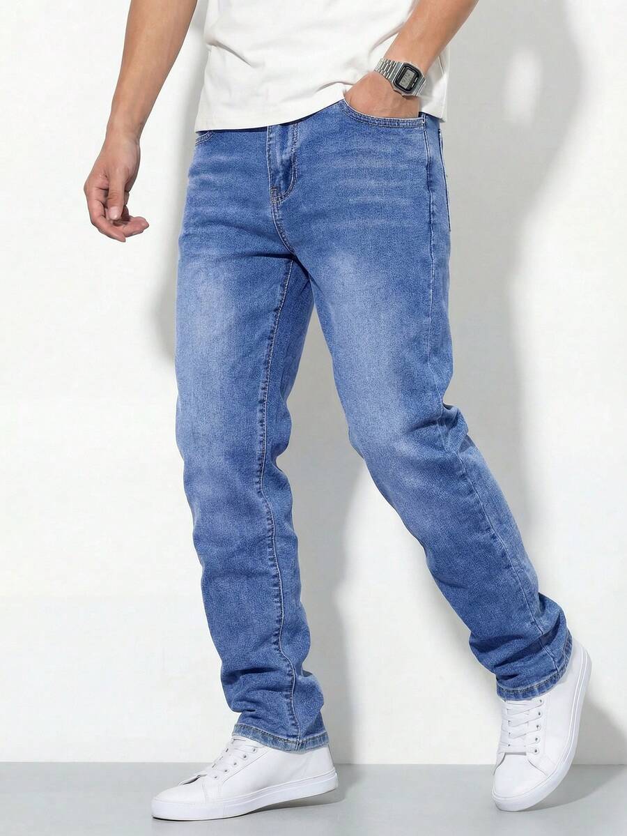 Quần jeans ôm sát, co giãn dành cho bé trai, kiểu dáng thường ngày đi học, màu xanh denim trung bình, chất liệu mềm mại, co giãn thoải mái, thiết kế cổ điển phù hợp cho mặc hàng ngày, đi học, đi làm, tụ họp ngoài trời và nhiều dịp khác.