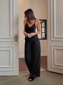 Dream Adore European & American Style Sexy Backless V-Neck Frill Trim Button Decor Camisole Pajama Set - Black - View 4