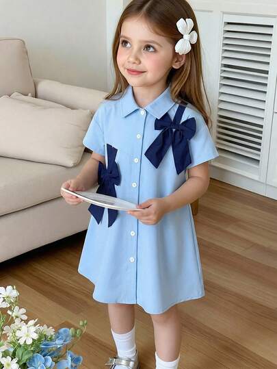 Elladie kids 2026 女童蓝色连衣裙，梭织轻盈柔软面料，短袖衬衫裙，纽扣前襟，蝴蝶结装饰，学院风，可爱百搭夏季新品