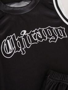 SHEIN Streecool Kids 2件套男童夏季休闲字母印花背心和短裤套装 - 白色 - 查看 5