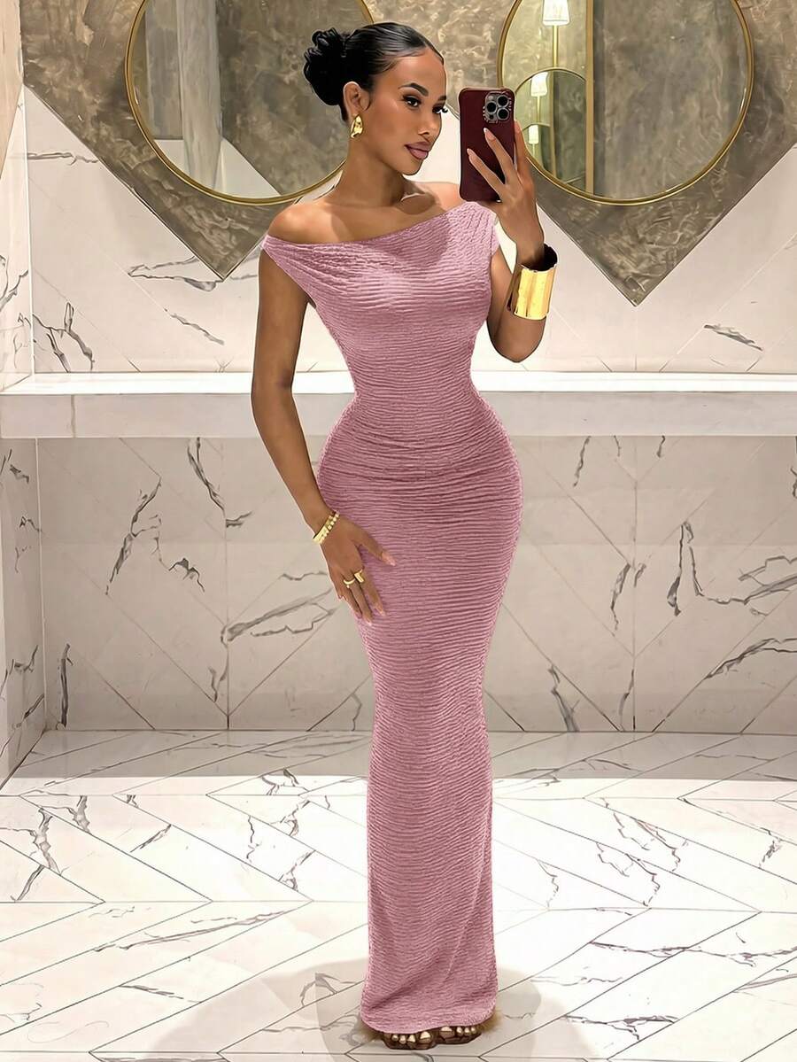 Slaydiva 2025秋冬季新年、情人节、派对、宴会、约会、生日派对、学院风、学生装、日常出行、百搭基础款、休闲、邮轮旅行、爆款、优雅、通勤、商务休闲、优雅浪漫性感派对、性感、不对称肩部无袖紧身连衣裙、棕色纹理竖条纹面料、超长派对连衣裙、秋冬女装 - 粉色 - 查看 1