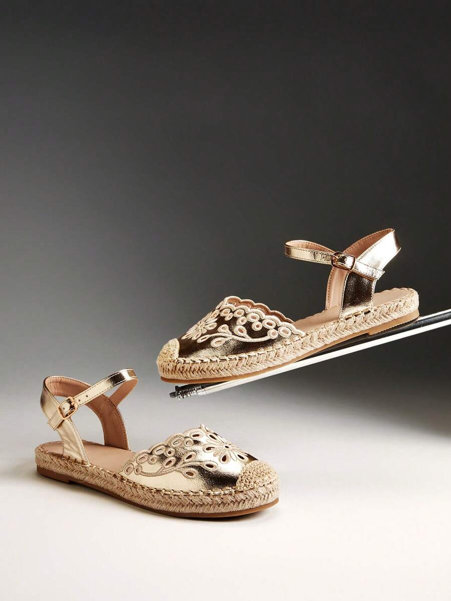 Solezae Women's Elegant Floral Cut-Out Round Toe Mary Jane Flat Espadrilles - Gold - View 1