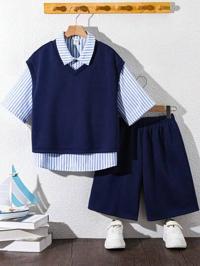 3件套儿童/青少年男童休闲韩版侧袋无袖背心、条纹短袖T恤和短裤三件套，适合开学第一天、日常穿着、运动、春夏穿着。