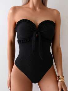 Swim Basics Traje de baño de una pieza con volantes, cintura ceñida, en tela negra de textura, para mujer, para la playa de verano - Negro - Ver 3