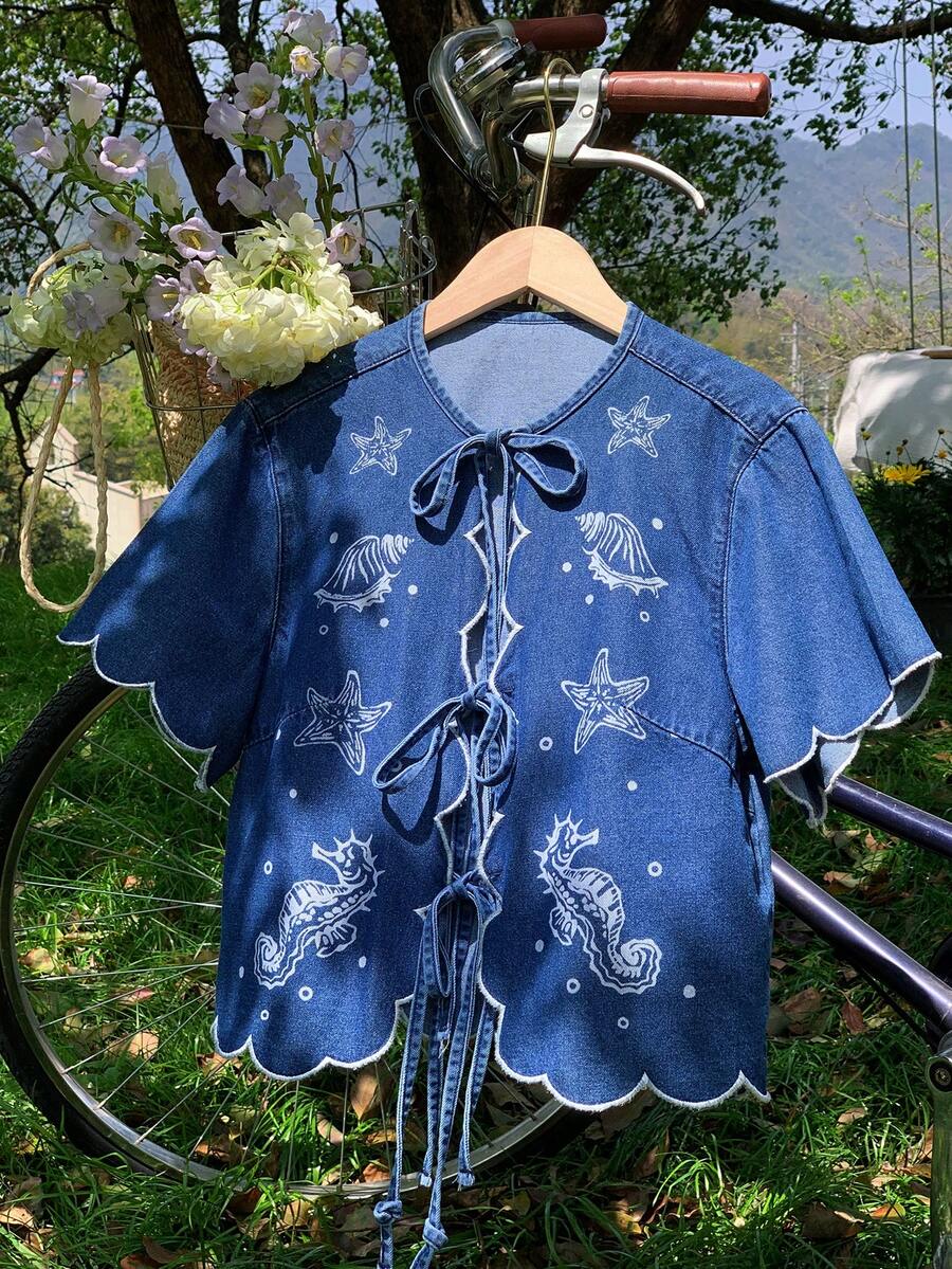 Comfortcana Áo sơ mi denim buộc dây in họa tiết dành cho nữ - Rửa tối - Xem 1