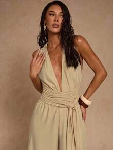 SHEIN Glamour 女士纯色深V领褶皱休闲连体裤 - 卡其色 - 查看 5