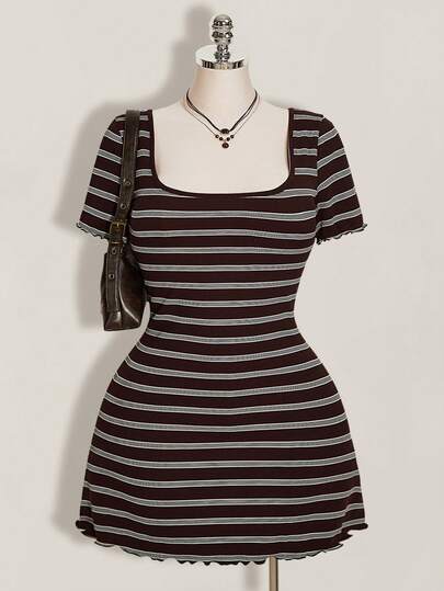 SHEIN ICON Vestido de malha listrado colorido plus size com costas abertas e mangas curtas, ideal para o verão, uso casual e para o dia a dia.