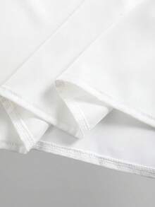 SHEIN Tall CURVE 大码女式白色刺绣短袖V领衬衫，柔软面料，无袖上衣，高个版型，适合毕业典礼、节日、情人节、音乐节、母亲节、万圣节、感恩节、复活节、国庆节、舞会、约会、派对、婚礼、户外活动等场合。 - 白色 - 查看 4