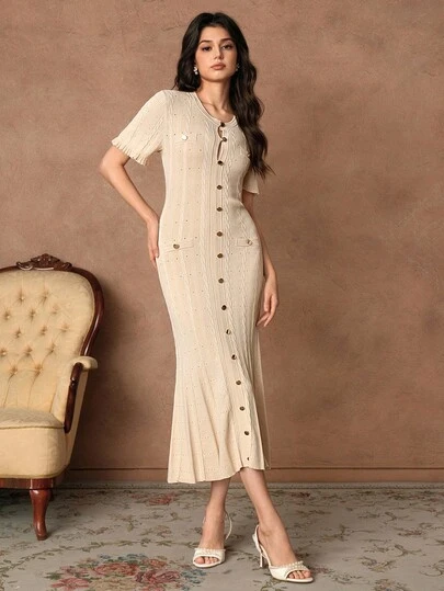 Anewsta Petite Đầm dài tay dáng đuôi cá, màu trơn, chất liệu dày dặn, dệt kim đục lỗ, kiểu dây xoắn Aran, có bèo nhún ở gấu, cài cúc phía trước, thích hợp cho mùa thu, đông, các dịp trang trọng, tiệc tùng, các sự kiện thời trang như năm mới, Giáng sinh, công sở, lễ tốt nghiệp, đám cưới.