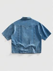 ROMWE MEN Street Life Men's Solid Color Button Asymmetrical Hem Casual Short Sleeve Denim Shirt - Light Wash - View 2