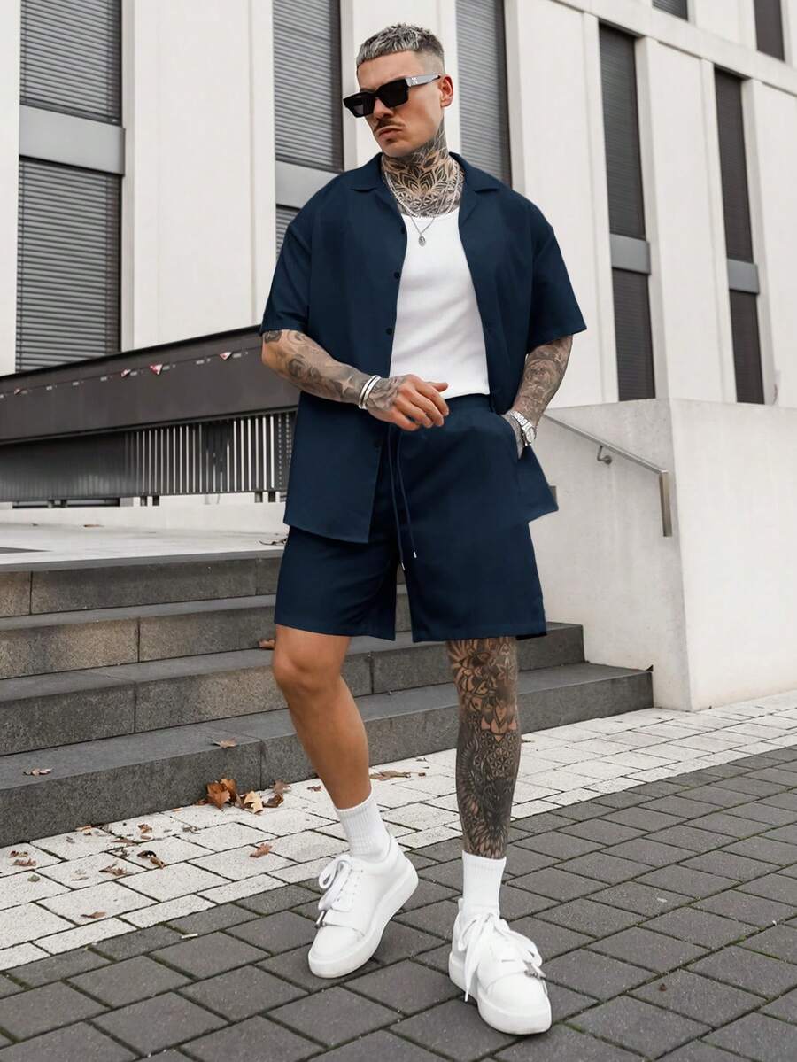 Artur Kramer Bộ đồ hè 2 món dành cho nam, áo sơ mi vải lanh nhẹ, thoáng khí và quần short dây rút, phong cách quý ông cổ điển, trang phục thường ngày đi biển, dự tiệc cưới, kỳ nghỉ, du lịch, quà tặng Ngày của Cha cho chồng, bố, bạn trai, thoải mái và đa năng. - Màu xanh hải quân - Xem 1