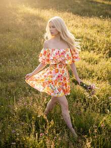 Sweetina 女士优雅度假风全身印花露肩荷叶边腰部迷你连衣裙，夏季 - 黃色 - 查看 7