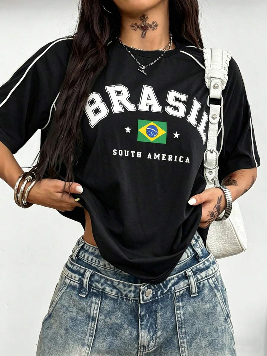 Coolane 男女大尺碼夏季寬鬆包容性尺碼街頭風遊戲日返校棉質條紋紋理裝飾黑白巴西球衣T恤適合所有身形的日常穿搭 - 黑色 - 查看 1