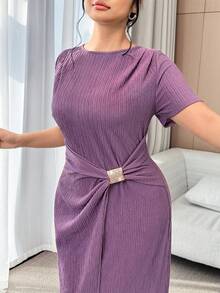 Modelyn Plus Size Women Crew Neck Short Sleeve Metal Decor Waist Elegant Dress - Dusty Purple - View 8