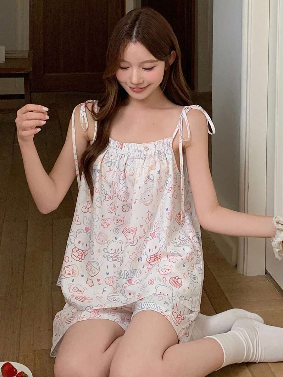 DAZY 女士可爱卡通熊印花抽绳上衣和休闲短裤睡衣套装 - 白色 - 查看 1