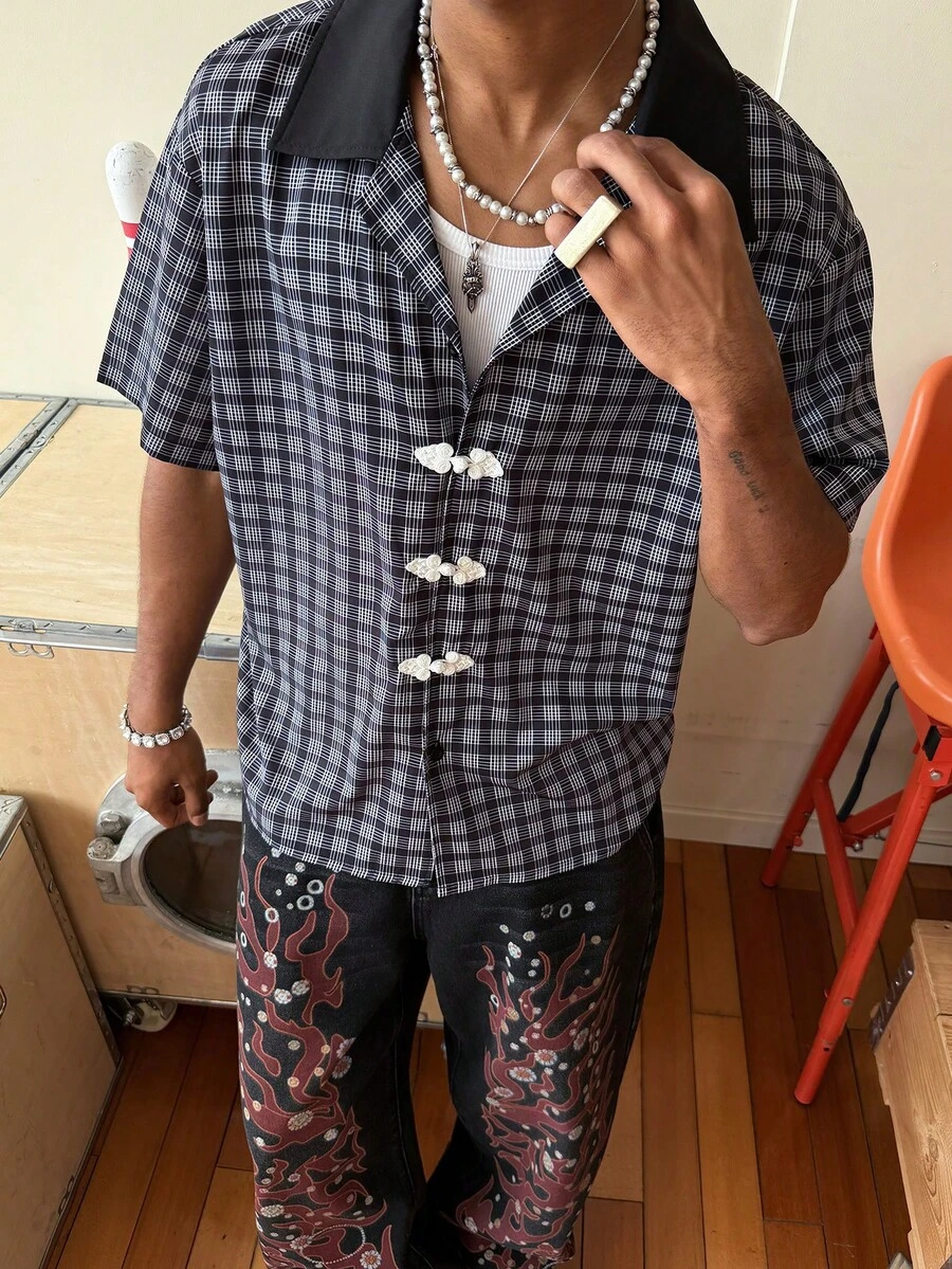 STEELVANCE 男士黑白格纹中国风短袖衬衫，纽扣领设计，百搭日常穿着 - 黑色 - 查看 1